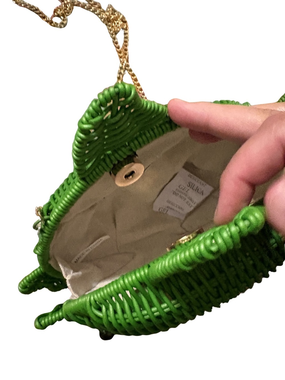 Tommy Bahama Green Fish-Shaped Wicker Crossbody Bag - Picture 2 of 2